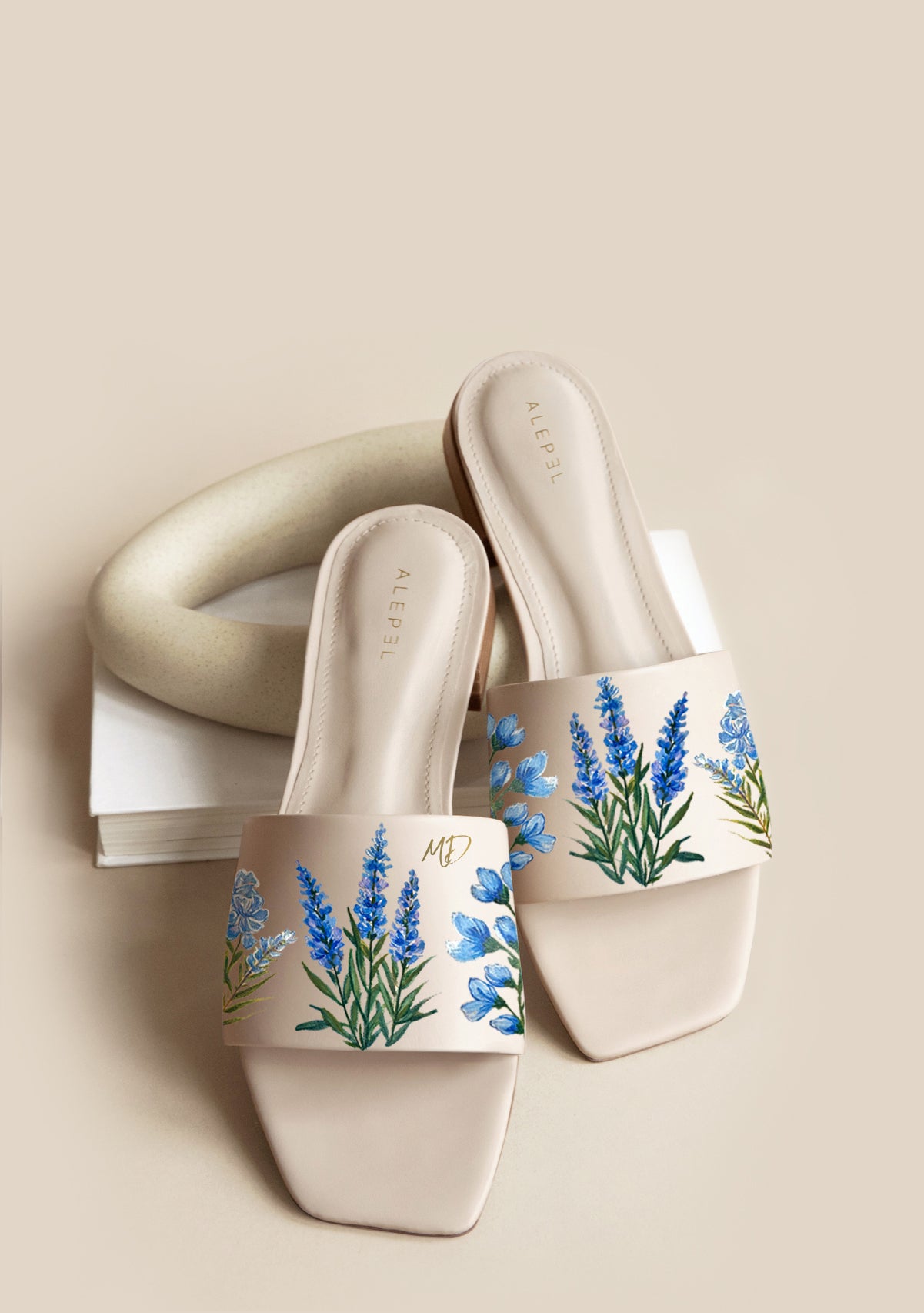 Blue Florals Beige Square